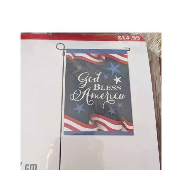 Garden Flag 12"x18" God Bless America - Picture 2 of 4